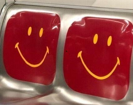 男友吃瓜文案搞笑,笑料横飞，瓜田里的欢乐时光