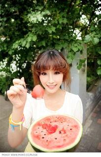 唐山女孩吃瓜,揭秘网络舆论背后的真相