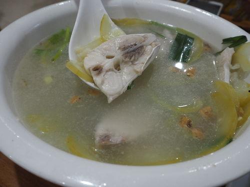 豆哥吃酸瓜,一场味蕾的冒险